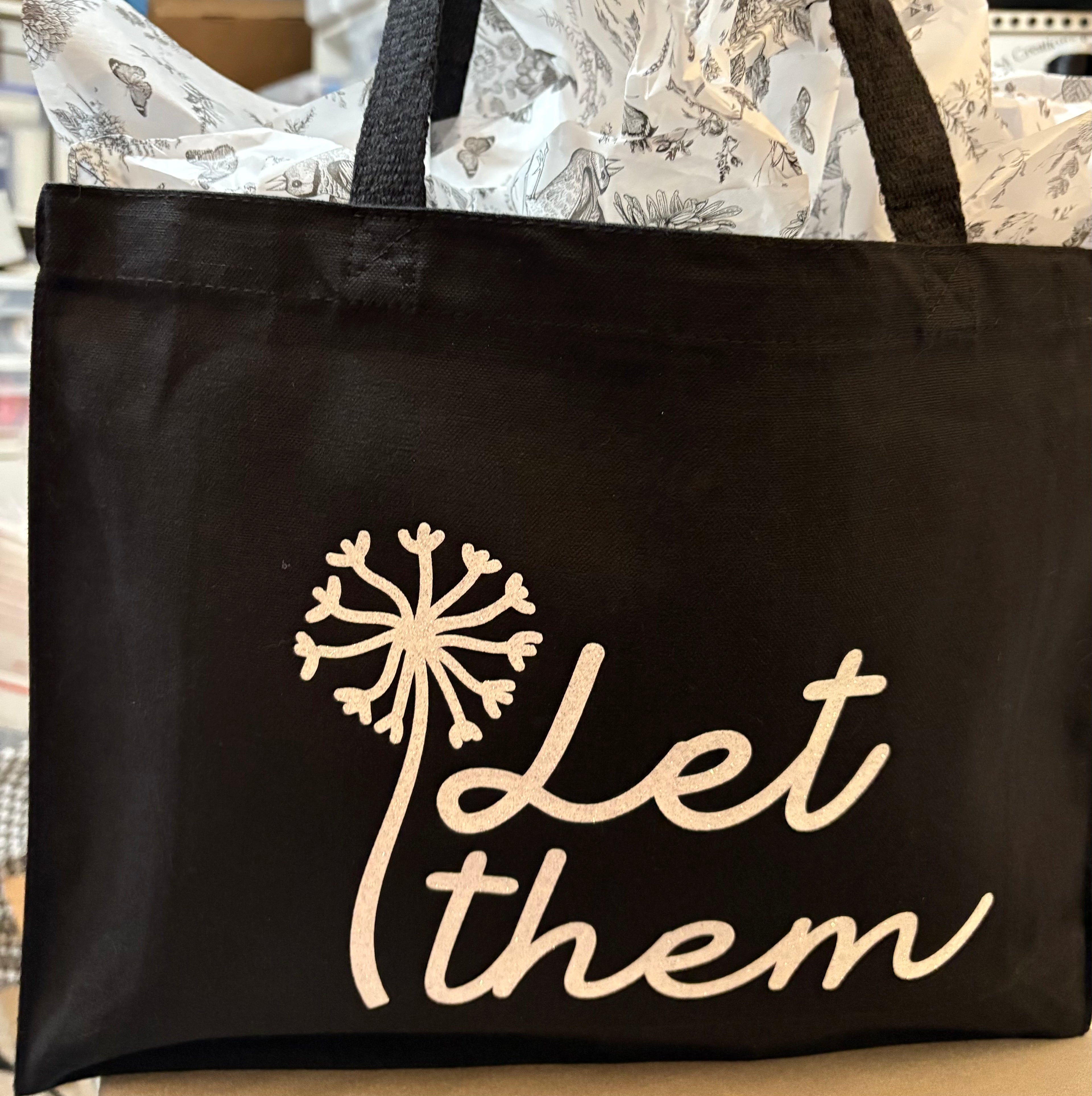 TOTE BAGS