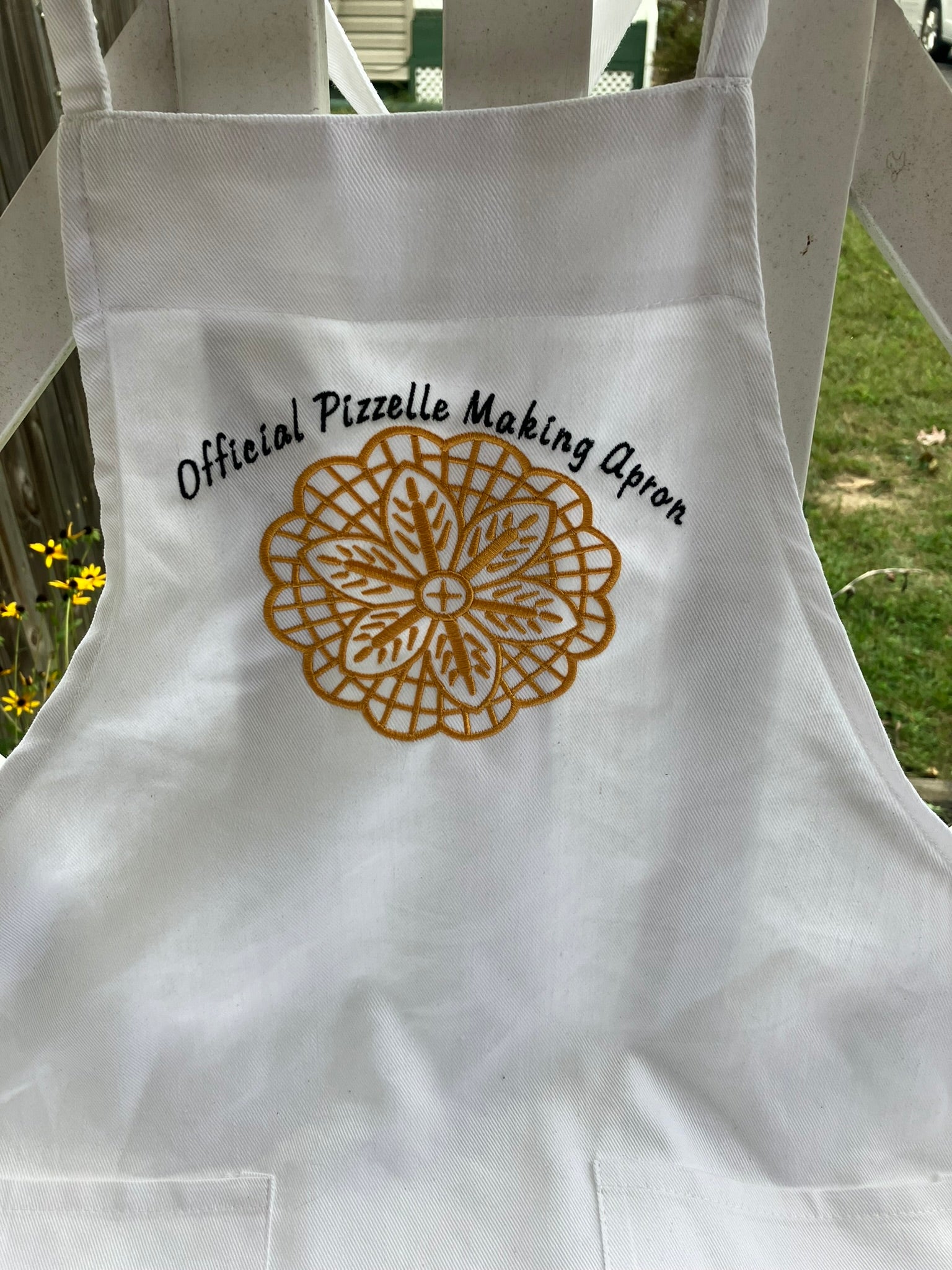 Personalized Pizzelle Making Apron: Embroidered Italian Gift